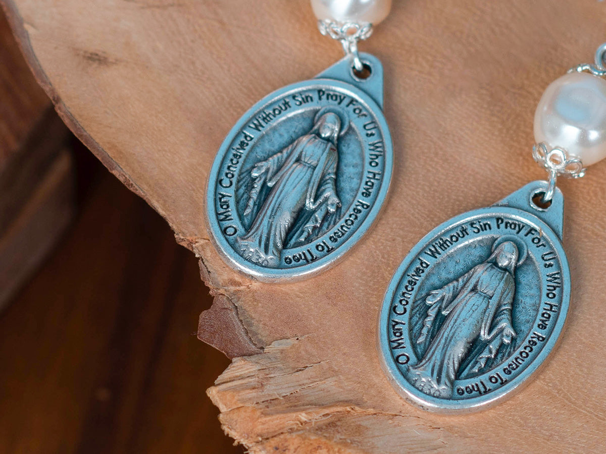 Why Catholics have medals with Mary on them