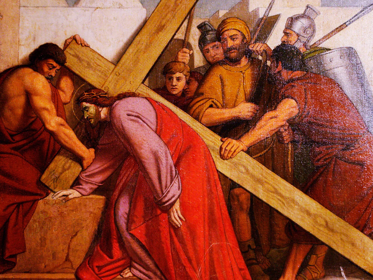 3 ways to pray the Stations of the Cross if you can’t make it to Church
