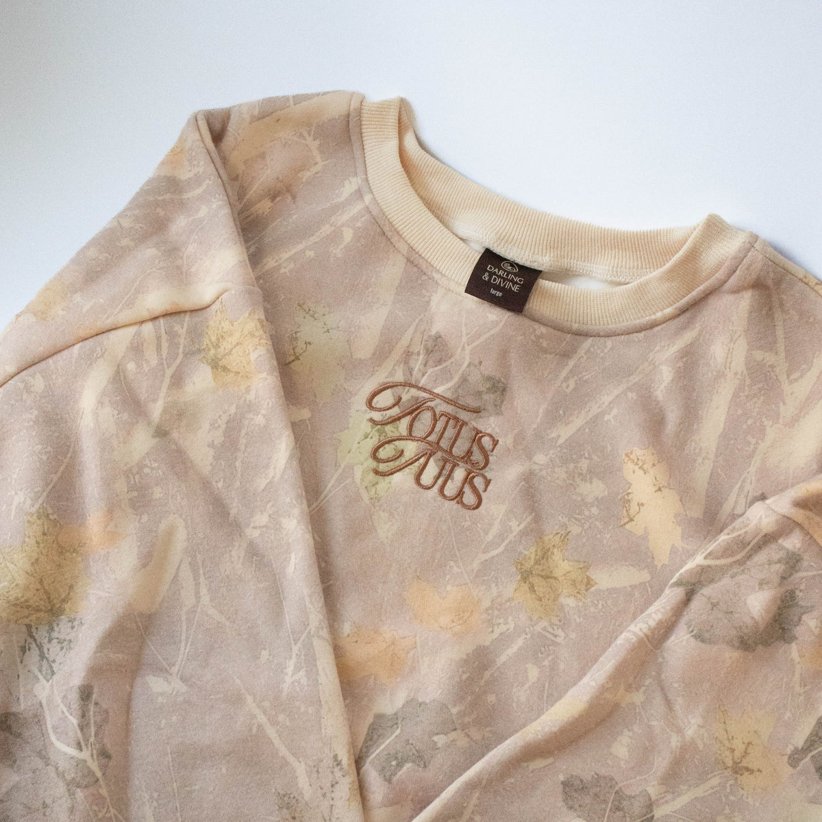 Totus Tuus Crewneck